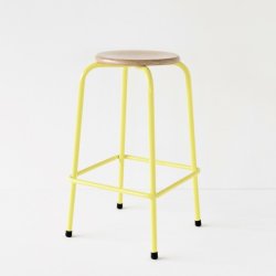 H�J TABURET MED FODST�TTE / 65 CM