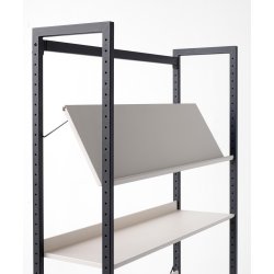 LAJEO REOL MED HYLDESTRUKTUR