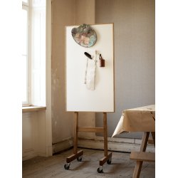 WOOD MOBILE - WHITEBOARDTAVLE MED RAMME OG STATIV I EG