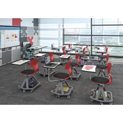 MIA ELEVSTOL MED BORD