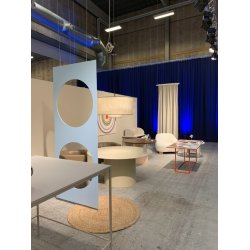 Rumdeler futurisk desing. Nu kr. 300.- Normal kr. 2.800.-