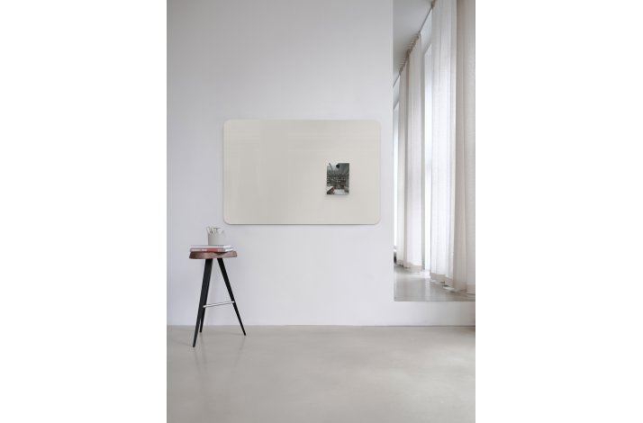 CURVE - GLASTAVLE MED AFRUNDEDE HJRNER I 24 FARVER