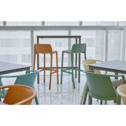 URBAN BORD - TIL UDENDRS OG INDENDRS