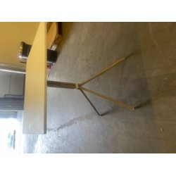 Nolita Bordstel restvare, ude eller indebrug, Brunlig sand nu kr. 300.- normal kr. 1.160.-