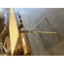 Nolita Bordstel restvare, ude eller indebrug, Brunlig sand nu kr. 300.- normal kr. 1.160.-