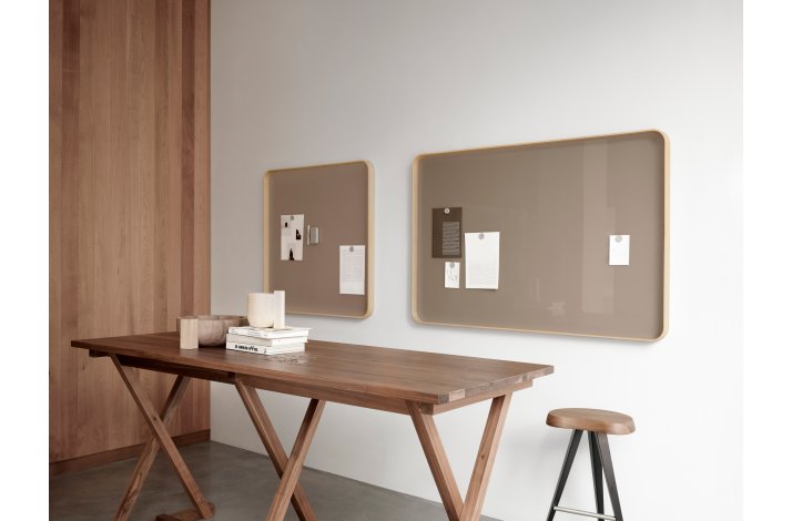 FRAME WALL - GLASTAVLE I 24 FARVER MED FORMSPNDT RAMME