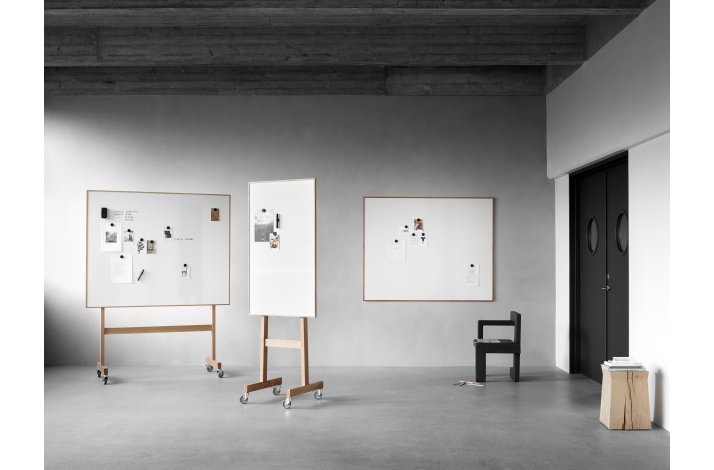 WOOD - WHITEBOARDTAVLE MED RAMME I EG