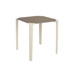 ONE TABLE - TIL UDENDRS OG INDENDRS