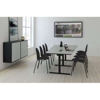 SQUARE MEDIA KONFERENCEBORD