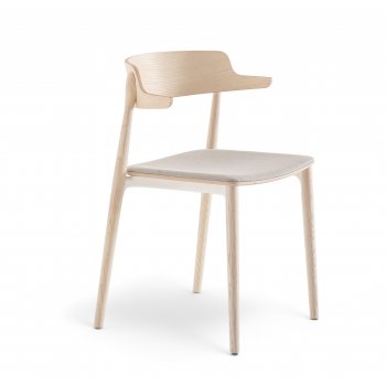 NEMEA STOL MED ARMLN OG POLSTRET SDE