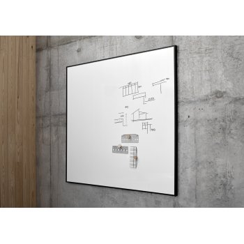 ONE WHITEBOARDTAVLE SORT ELLER HVID RAMME