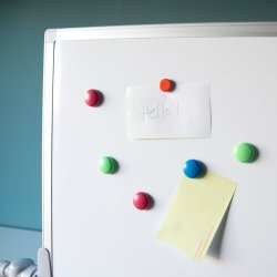 MOBIL WHITE BOARD LILY 