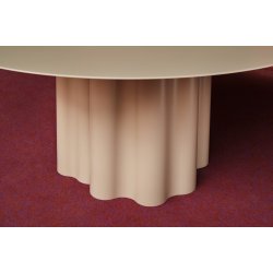 TEATRO MAGICO - Rundt og ovalt bord