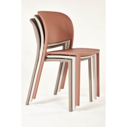 TRENA CHAIR - MED OG UDEN ARMLN