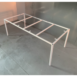 BORDSTEL MED RUNDE BEN 205 x 95 cm. nu kr. 500.- Normal kr.  4.500.- 