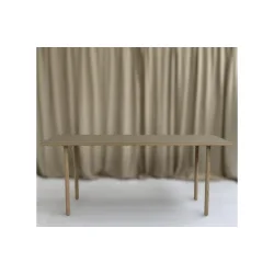 Tr�ben, massiv tr�, koniske, runde ( Bene ) m.fl. uanset f�r pris nu kr. 100.- pr.stk. 