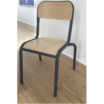 B�rnestol 4 - 6 �r kr. 100.- normal kr. 499.- 