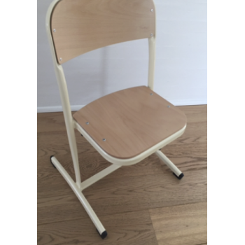 B�rnestol 4 - 6 �r kr. 100.- normal kr. 499.- 