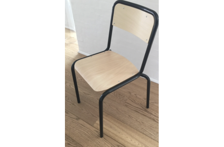 Stol 5030 med b�ges�de,sort stel, demostol kr. 100.- 