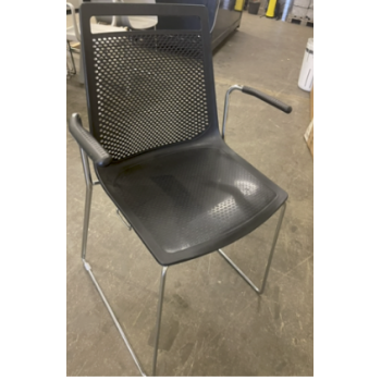 Stol til oph�ng bordkant, Gaber, sort, st�l ben med arml�n, sort nu kr. 200.- normal kr. 1.499.- 