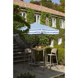 TRENA CHAIR - MED OG UDEN ARMLN