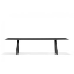 ARKI TABLE