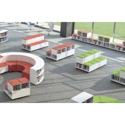 ELEVBNK MED HYLDER OG HJUL 