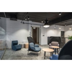 COFFEE LOUNGE BORDE MED TRBEN