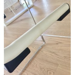 Chaise plastique ELEVSTOL / TIL OPH�NG BORDKANT