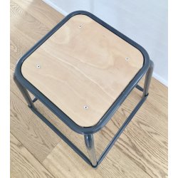 SQUARE TABURET / 45 CM 