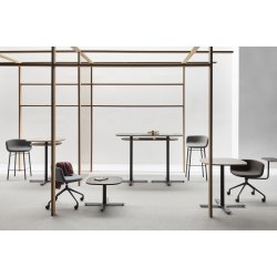 GUNE TABLE - FLERE HJDER OG STEL