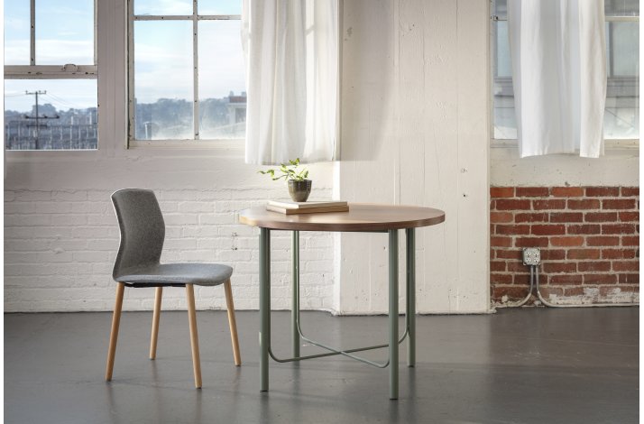 KABI CHAIR - WOOD LEGS