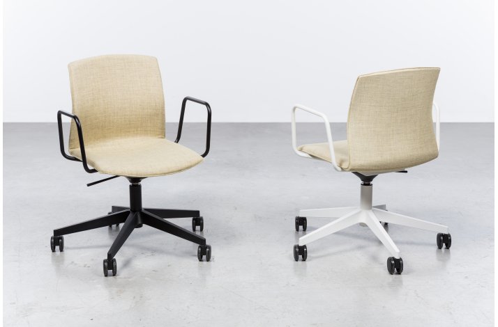 KABI CHAIR - OFFICE - MED HJUL - FLERE HJDER