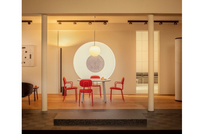 NEW SCHOOL STOL, LAV RYG