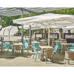 ONE TABLE - TIL UDENDRS OG INDENDRS