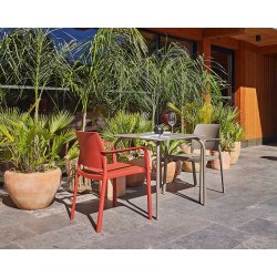 RODAS TABLE - TIL UDENDRS OG INDENDRS