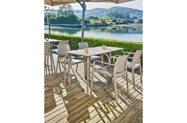 RODAS TABLE - TIL UDENDRS OG INDENDRS