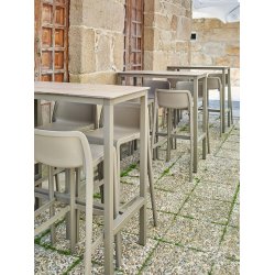 URBAN BORD - TIL UDENDRS OG INDENDRS