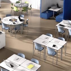 MIA ELEVSTOL UDEN HJUL