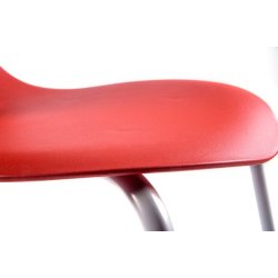 MIA ELEVSTOL UDEN HJUL