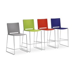 MULTI BARSTOL I FLERE FARVER