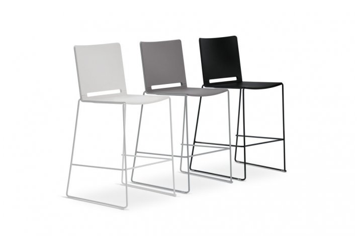 MULTI BARSTOL I FLERE FARVER