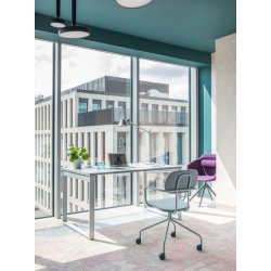 OGI_Q SKRIVEBORD MED MEDEBEN