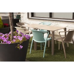 ONE TABLE - TIL UDENDRS OG INDENDRS