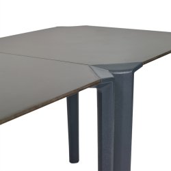 ONE TABLE - TIL UDENDRS OG INDENDRS