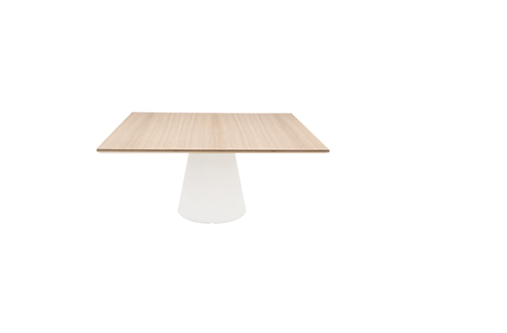 KVADRATISK BORD MED 1 SJLE / TR FINISH - EG BORDPLADE