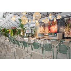 REMIND STOL MED ARMLN I GENBRUGSPLAST