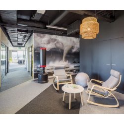 COFFEE LOUNGE BORDE MED TRBEN