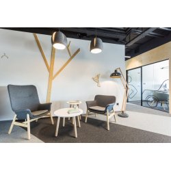 COFFEE LOUNGE BORDE MED TRBEN