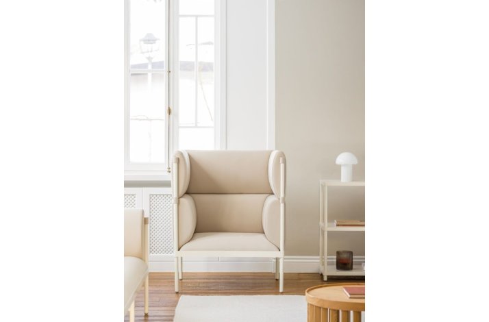 STILT LOUNGE STOL MED HJ RYG